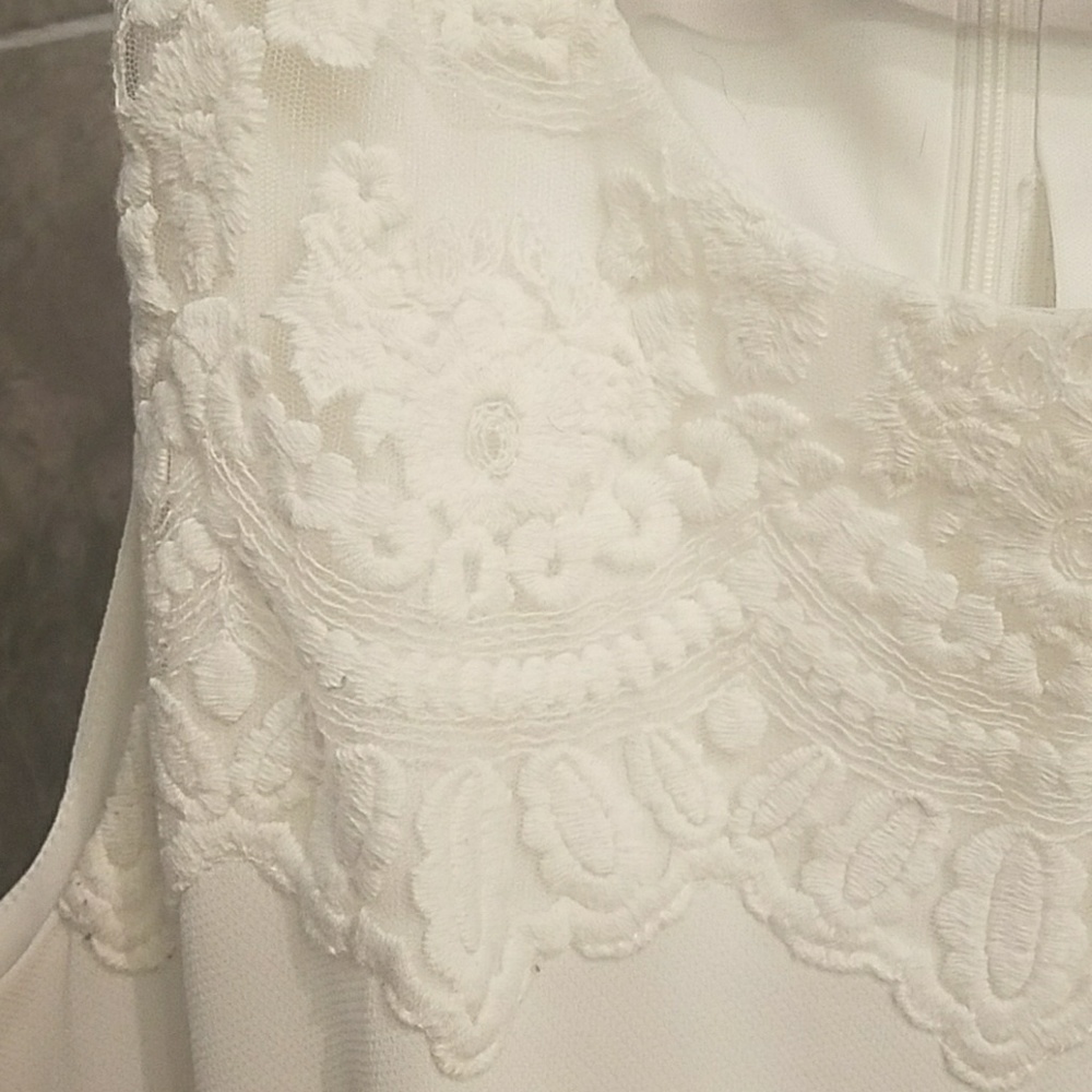 Short White Dress - Picture 3 of 4